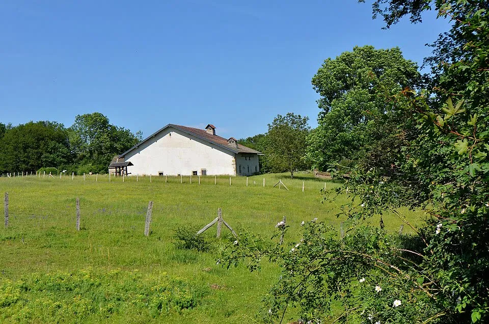 Une ferme comtoise du premier plateau du Doubs